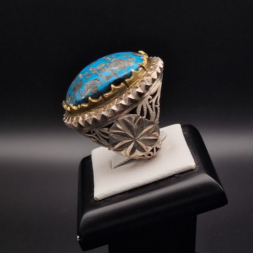 Natural massive Turquoise Handmade Silver Ring – Oval – Fairuz