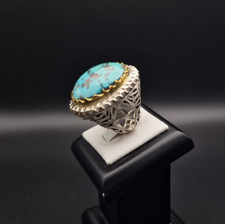 Natural Turquoise Handmade massive Silver Ring - Oval - Fairuz
