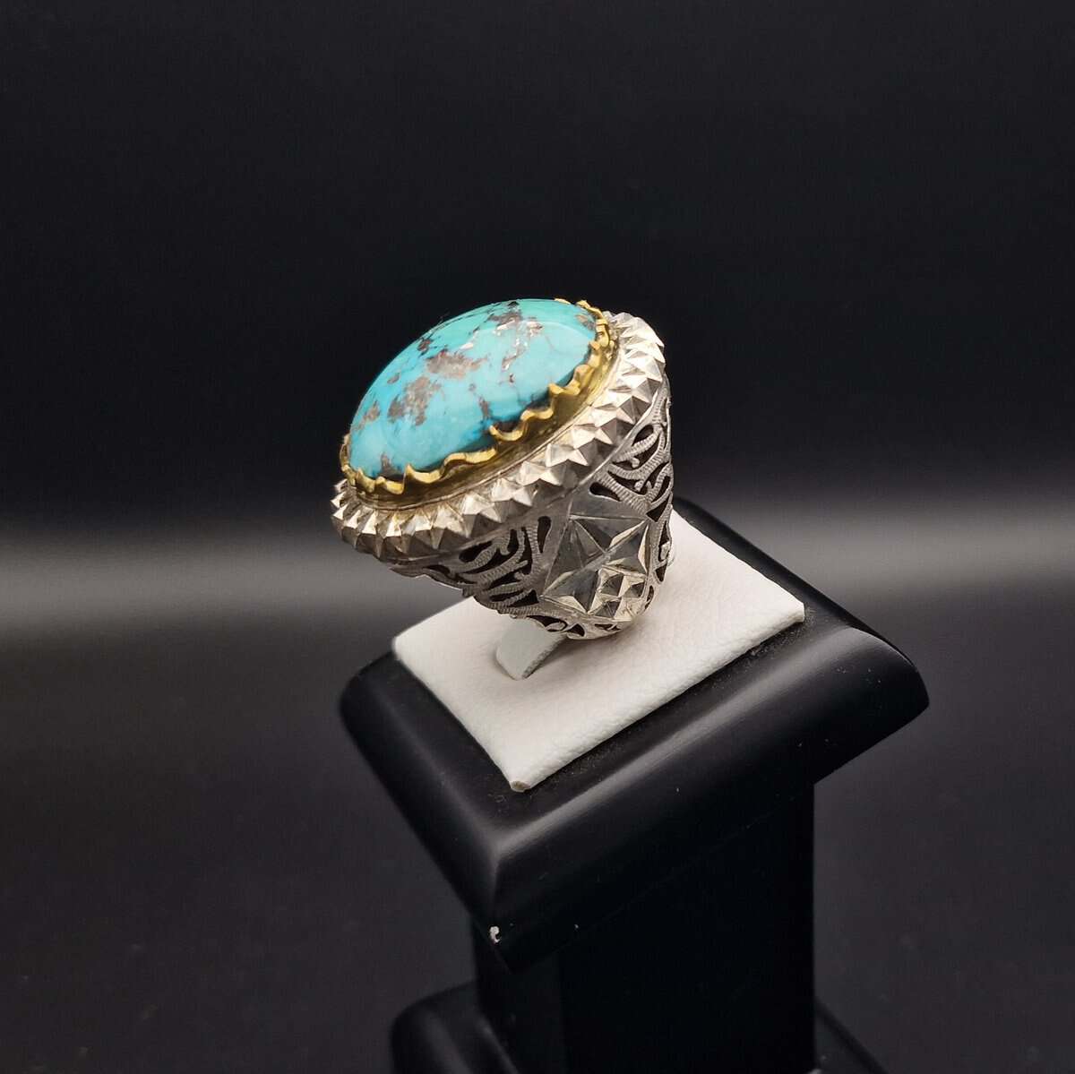 Natural Turquoise Handmade massive Silver Ring - Oval - Fairuz