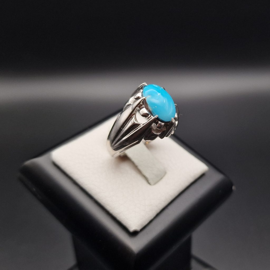 Silver Ring with Turquoise (Fairuz) – Six-Prong Oval Stone