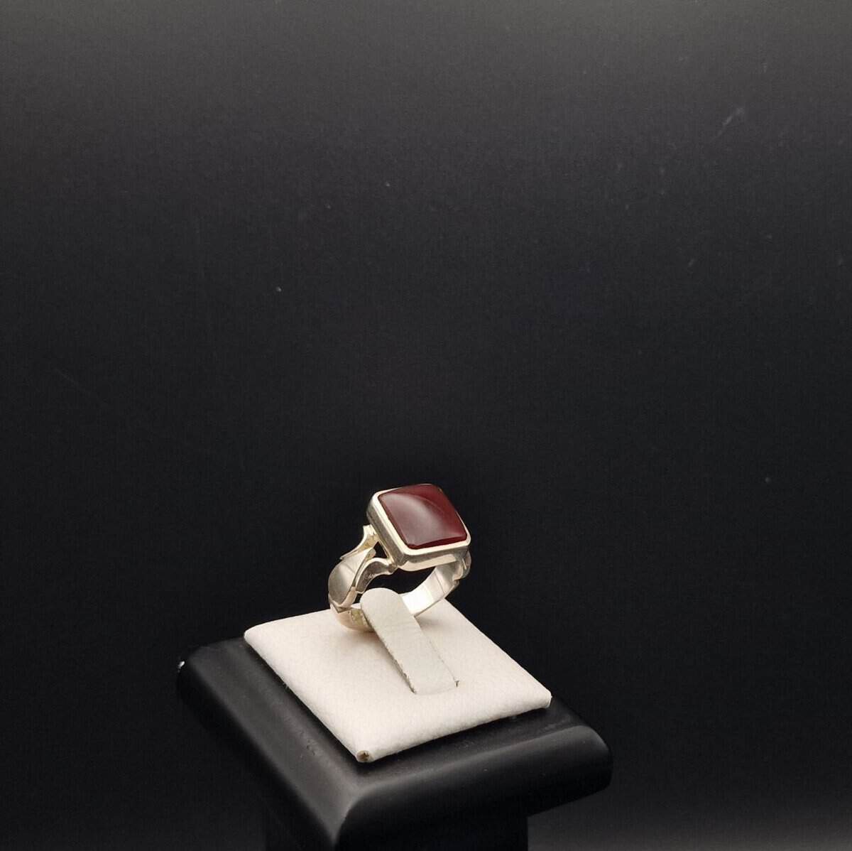 Aqeeq Yamani Ring - (Agate) -  Handcrafted Silver Jewelry