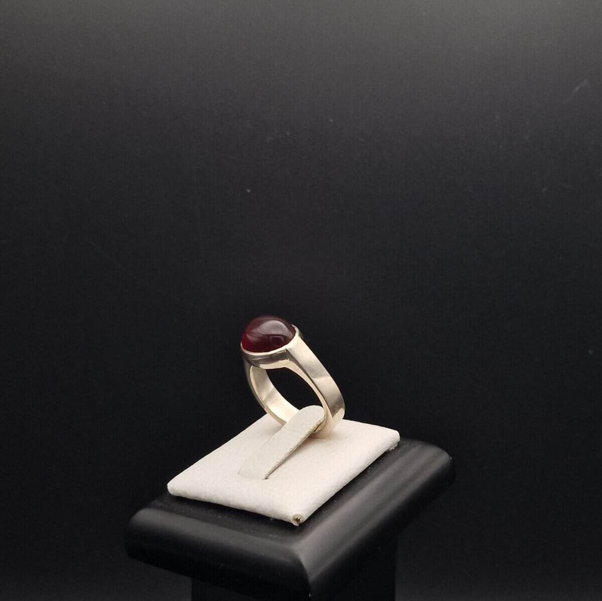 Aqeeq Yamani  - Silver Ring – Handcrafted (Agate)