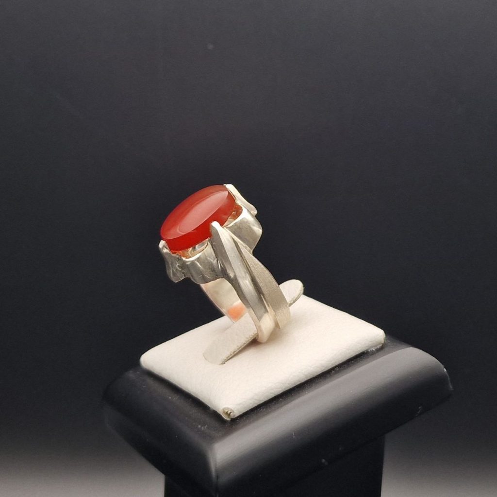 Red Yemeni Aqeeq (Agate) Silver Ring – Handcrafted 4 Prong Statement Ring