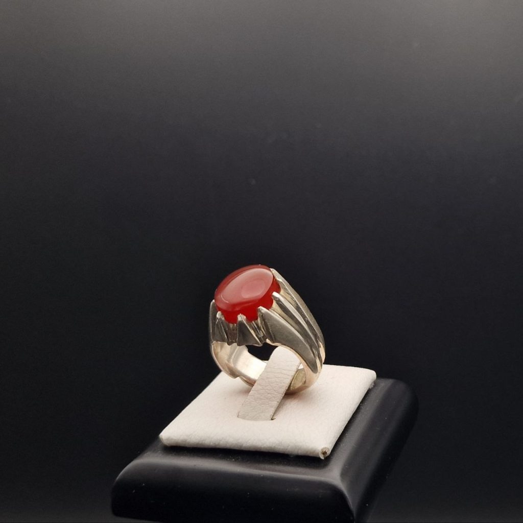 Silver Ring with red Yemeni Aqeeq (Agate) – Handcrafted Statement Ring