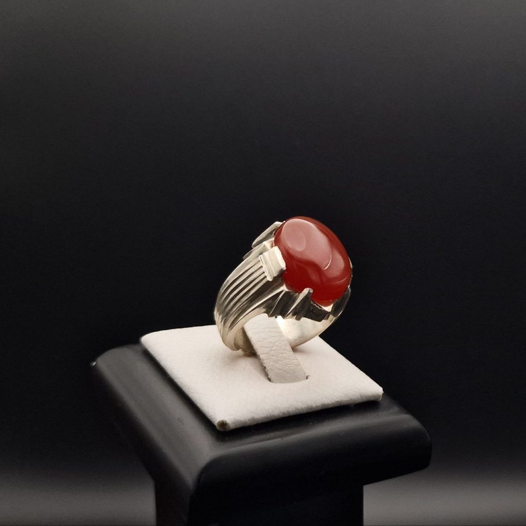 Silver Ring with red Yemeni agate (Aqeeq) – Handcrafted Statement Ring